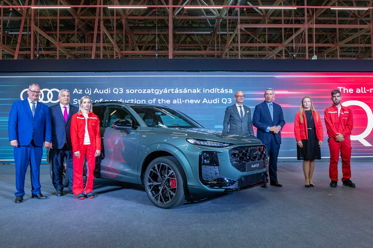 Produktionsstart Des Neuen Audi Q3 In Gy r